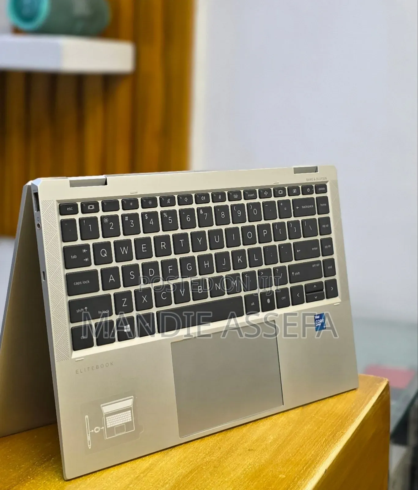 New Laptop HP EliteBook 1040 G8 16GB Intel Core i7 SSD 512GB
