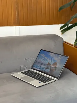 Laptop HP EliteBook 1040 G8 32GB Intel Core i7 SSD 512GB