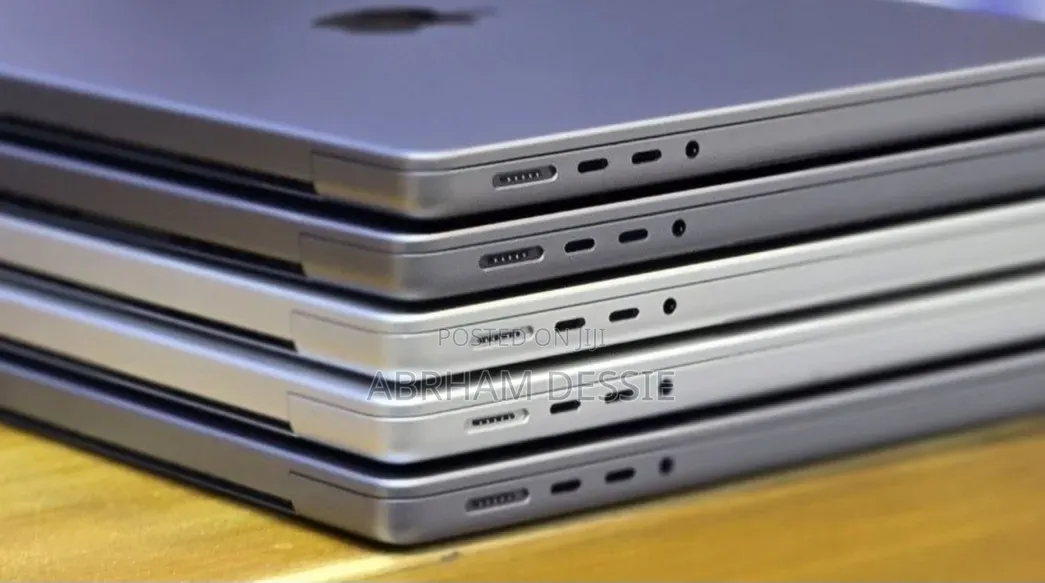 New Laptop Apple MacBook Pro 2021 M1 16GB Apple M1 SSD 512GB