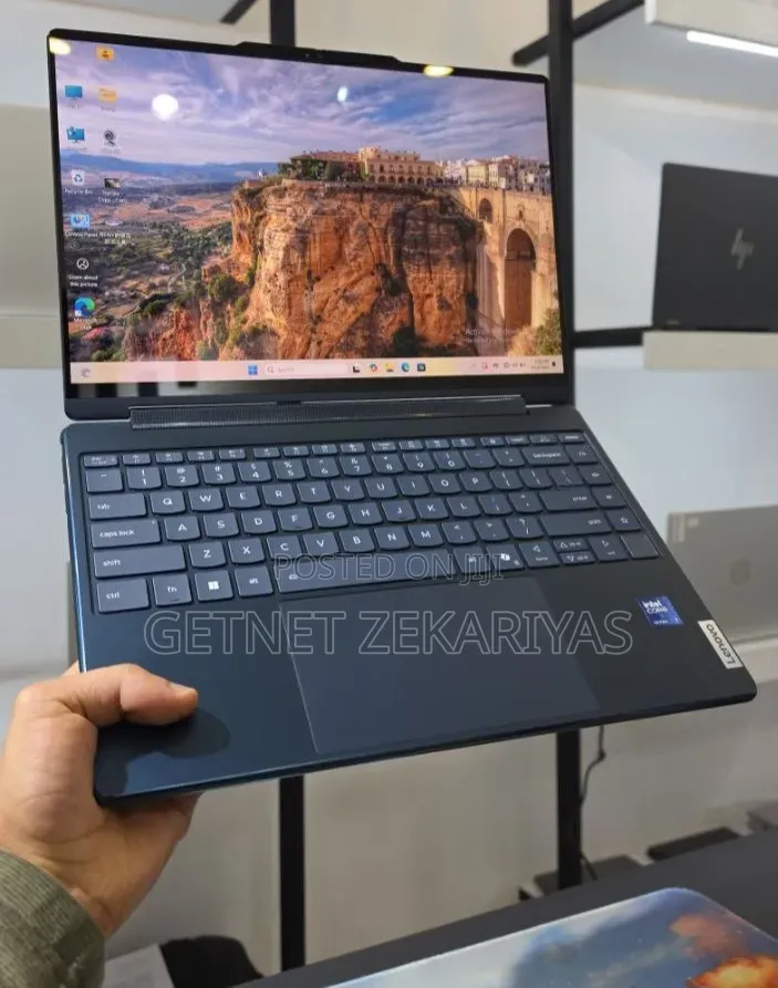 New Laptop Lenovo ThinkPad Yoga 16GB Intel Core Ultra 7 SSD 1T