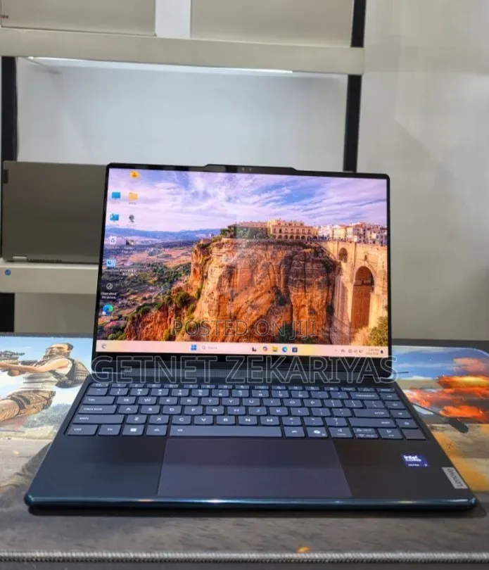 New Laptop Lenovo ThinkPad Yoga 16GB Intel Core Ultra 7 SSD 1T