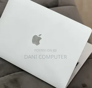 New Laptop Apple MacBook Air 2022 M2 8GB Intel Core M2 SSD 512GB