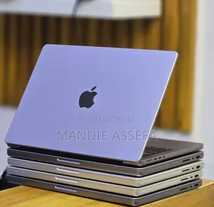 New Laptop Apple MacBook Pro 2021 M1 32GB Apple M1 Pro SSD 512GB