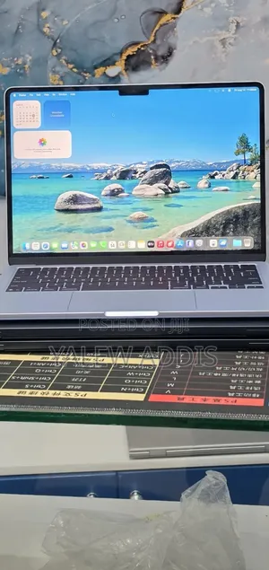 New Laptop Apple MacBook Air 2025 M4 16GB Apple M4 SSD 256GB