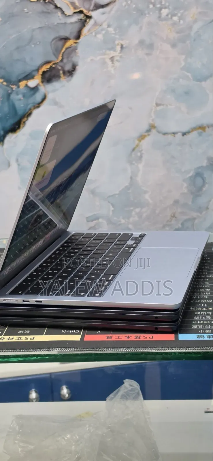 New Laptop Apple MacBook Air 2025 M4 16GB Apple M4 SSD 256GB