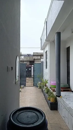 4bdrm House in Gelan Sidamowash 140, Akaky Kaliti for sale