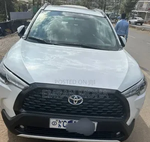 Toyota Corolla Cross 2022 White