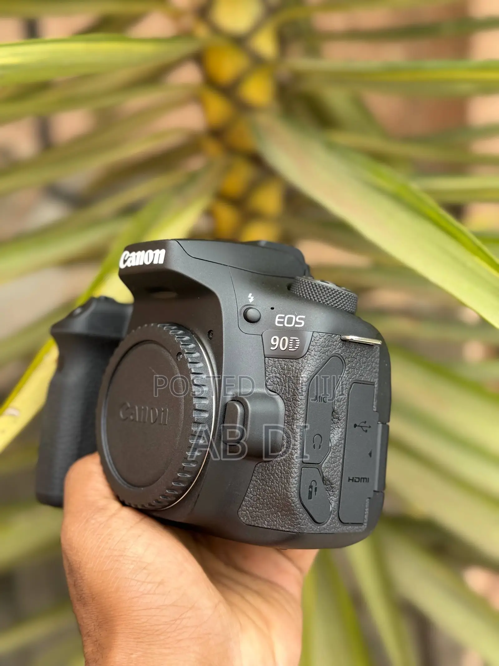 Canon 90D Only Body Brand New With Full Accessories