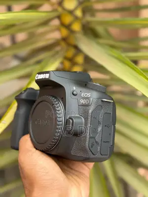 Canon 90D Only Body Brand New With Full Accessories