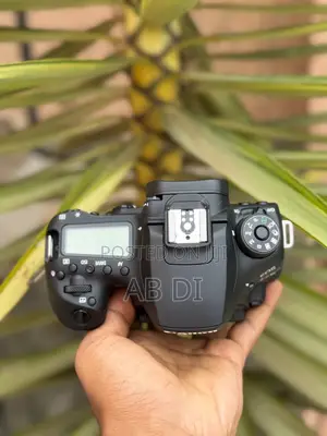 Canon 90D Only Body Brand New With Full Accessories