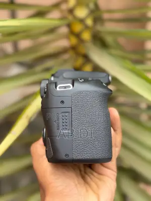Canon 90D Only Body Brand New With Full Accessories