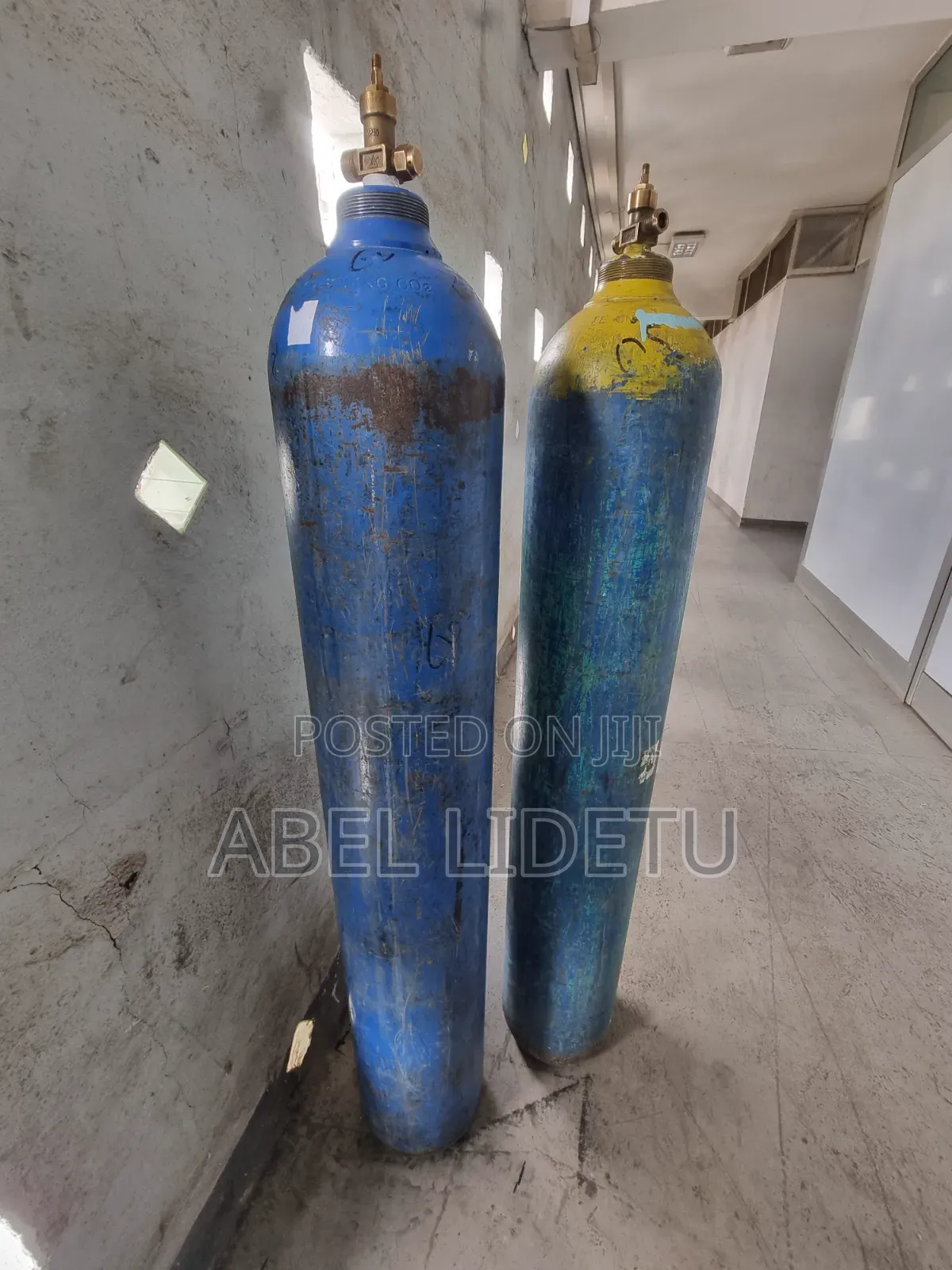 Oxygen Cylinder Capable of Supporting High Liter Flow Rate