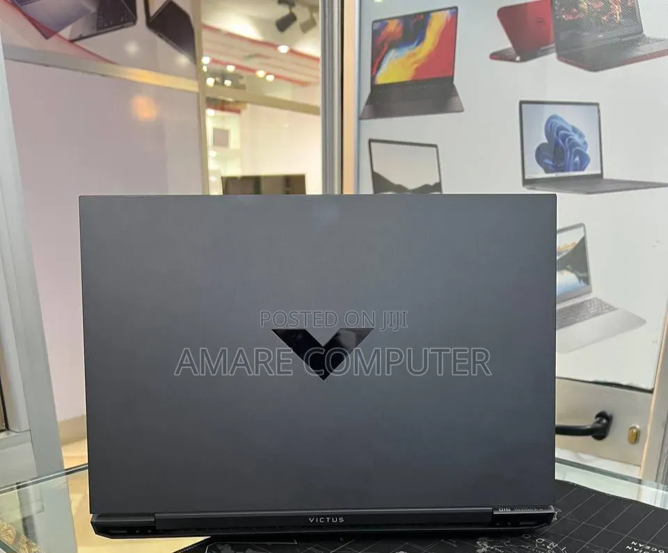 New Laptop HP Victus 15 16GB Intel Core i7 SSD 512GB