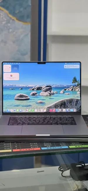 New Laptop Apple MacBook Pro 2021 M1 32GB Apple M1 SSD 1T