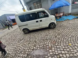 Suzuki EV 2011 White