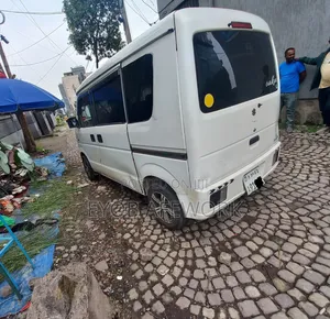 Suzuki EV 2011 White
