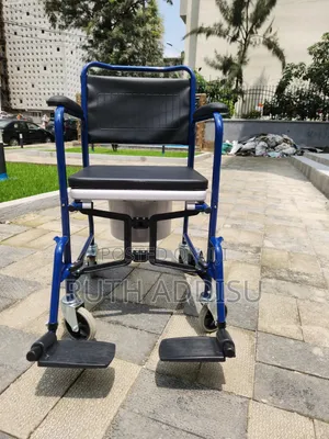 Commode Wheelchair鳵你wheelchair老師wheelchair壓抑wheelchair亞並wheelchair New