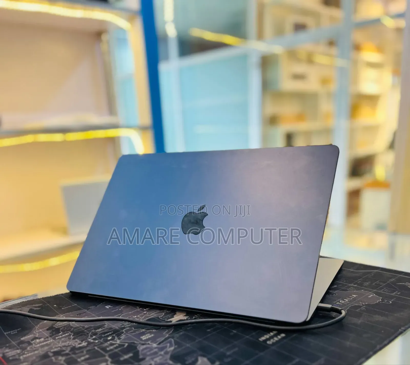 New Laptop Apple MacBook Air 2024 M3 8GB Apple M3 SSD 256GB