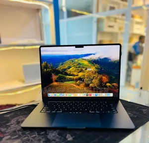 New Laptop Apple MacBook Air 2024 M3 8GB Apple M3 SSD 256GB
