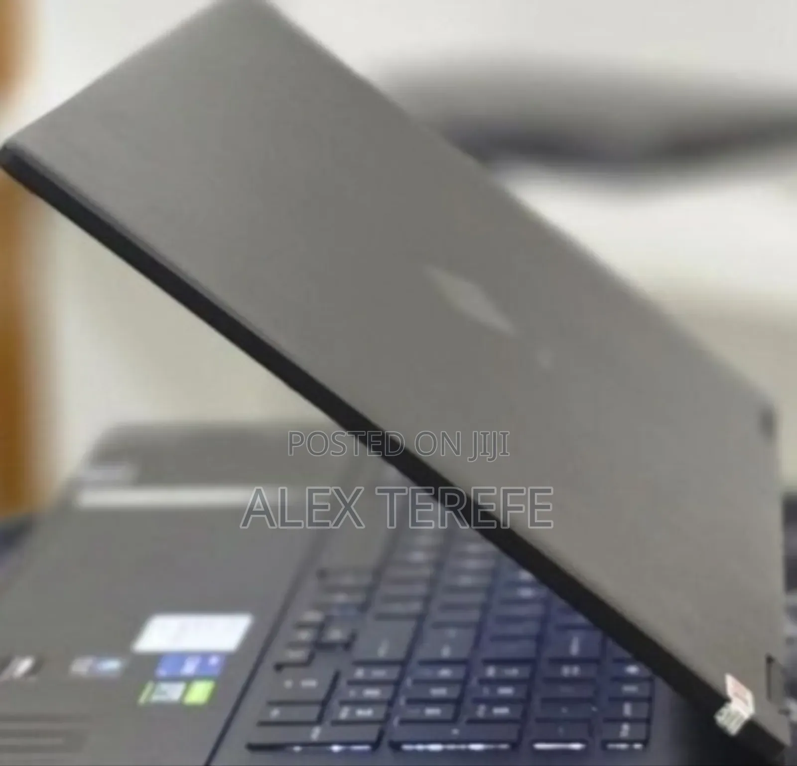 New Laptop HP Omen 15 16GB Intel Core i9 SSD 512GB