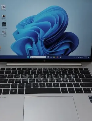 New Laptop HP EliteBook 840 G10 16GB Intel Core i7 SSD 512GB