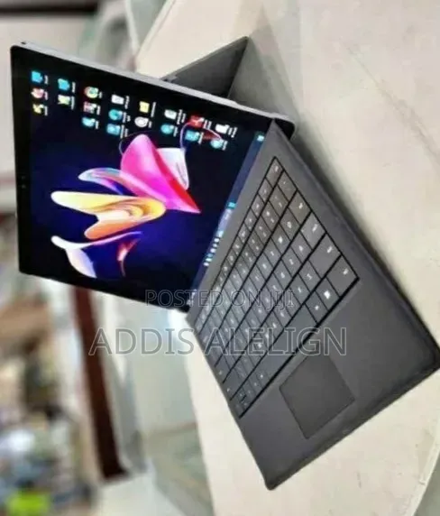 New Laptop Microsoft Surface Pro 3 8GB Intel Core i7 SSD 256GB