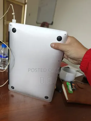 Laptop Apple MacBook 2017 8GB Intel Core i7 HDD 128GB