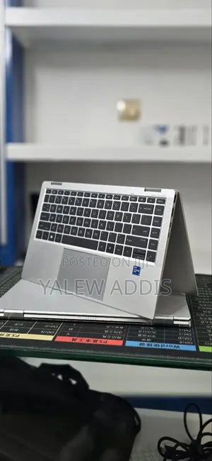 New Laptop HP Spectre X360 16GB Intel Core i7 SSD 512GB