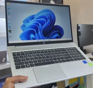 New Laptop HP ProBook 450 G8 16GB Intel Core i7 SSD 512GB