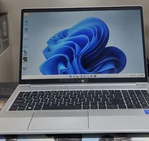 New Laptop HP ProBook 450 G8 16GB Intel Core i7 SSD 512GB