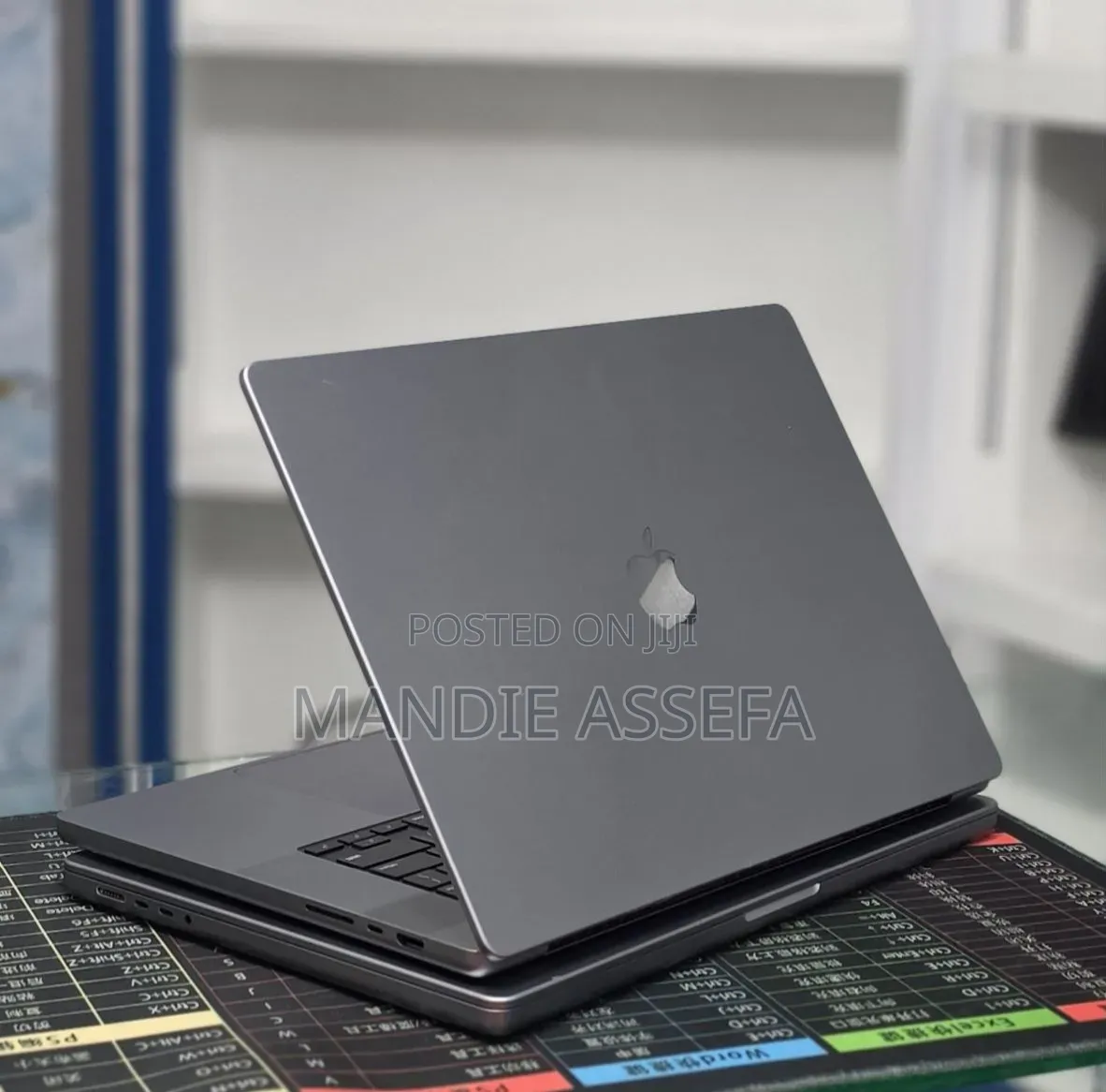 New Laptop Apple MacBook Pro 2021 M1 Max 32GB Apple M1 Max SSD 1T