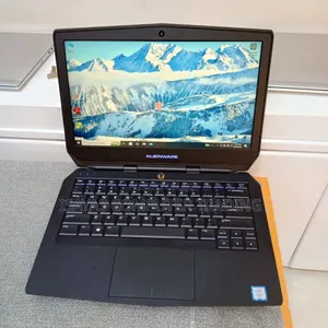 New Laptop Alienware M17x R2 16GB Intel Core i7 HDD 500GB