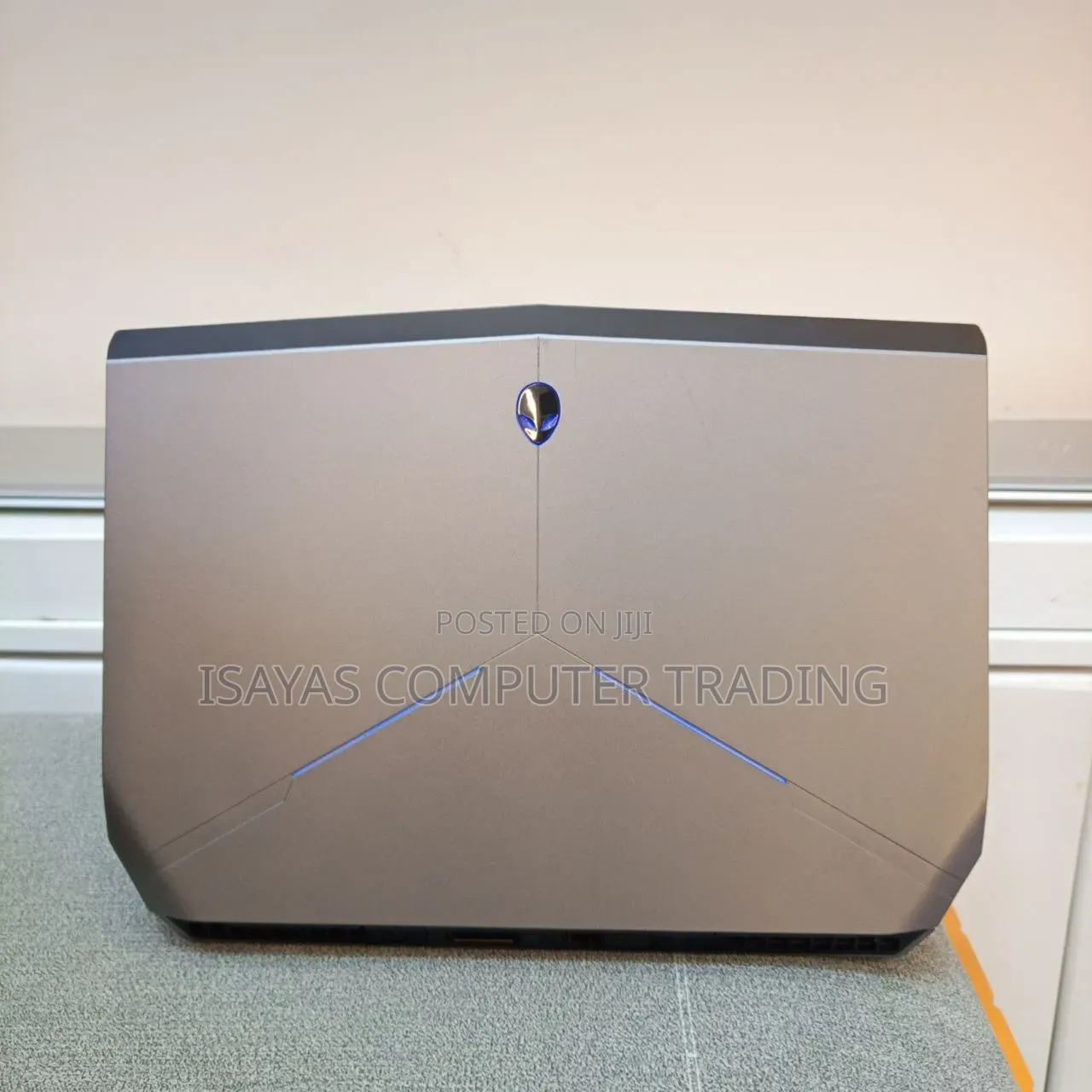 New Laptop Alienware M17x R2 16GB Intel Core i7 HDD 500GB