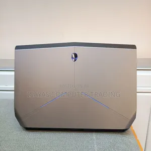 New Laptop Alienware M17x R2 16GB Intel Core i7 HDD 500GB