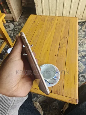 Apple iPhone 8 64 GB Silver