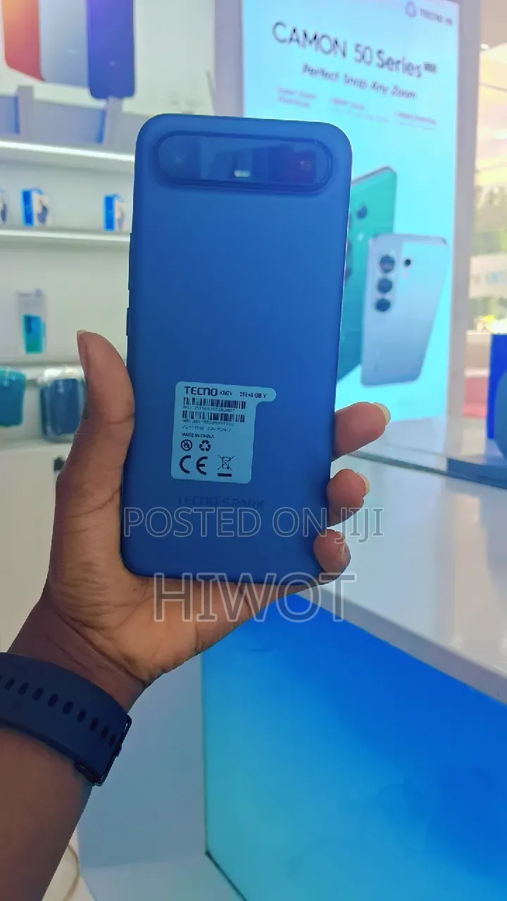 New Tecno Spark Slim 256 GB Blue