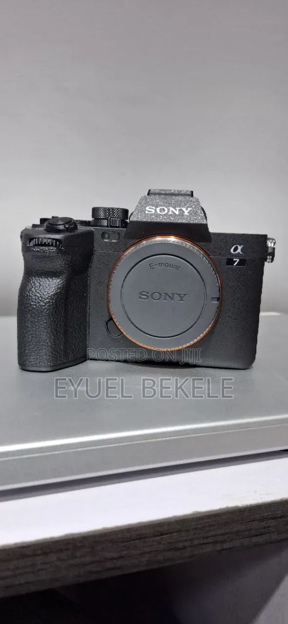 Sony Alpha 7IV