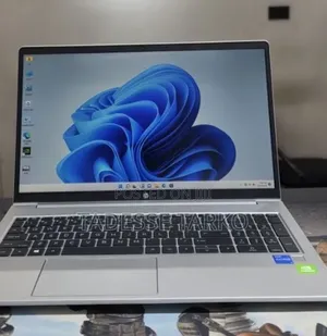 New Laptop HP ProBook 450 G8 16GB Intel Core i7 SSD 512GB