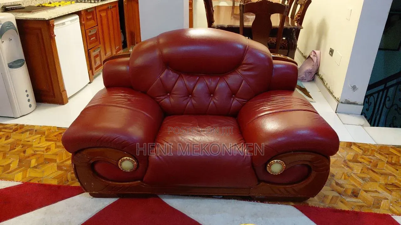 3 Pis Sofa Fir Sell