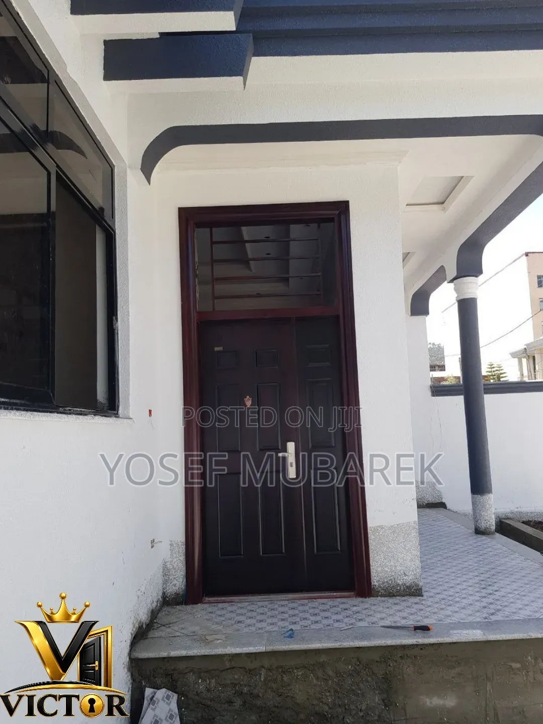 VICTOR Door – ከድምጽ እና ከዝናብ ጥበቃ