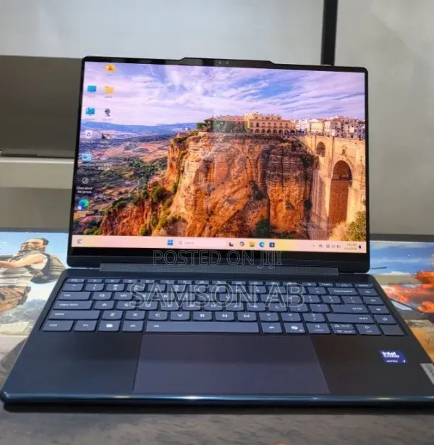 New Laptop Lenovo Yoga 9 16GB Intel Core Ultra 7 SSD 1T