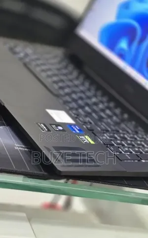 New Laptop HP Omen 16 16GB Intel Core i9 SSD 512GB