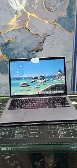 New Laptop Apple MacBook Air 2020 M1 8GB Apple M1 SSD 256GB