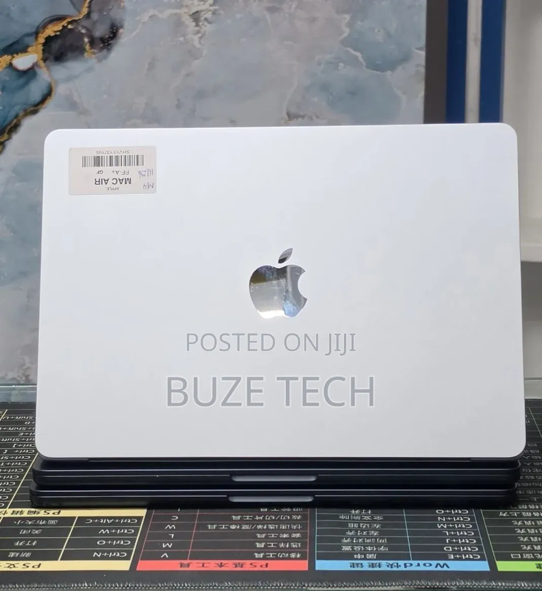 New Laptop Apple MacBook Air 2025 M4 16GB Apple M4 SSD 256GB