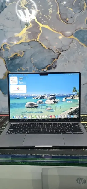 New Laptop Apple MacBook Air 2022 M2 16GB Apple M2 SSD 512GB
