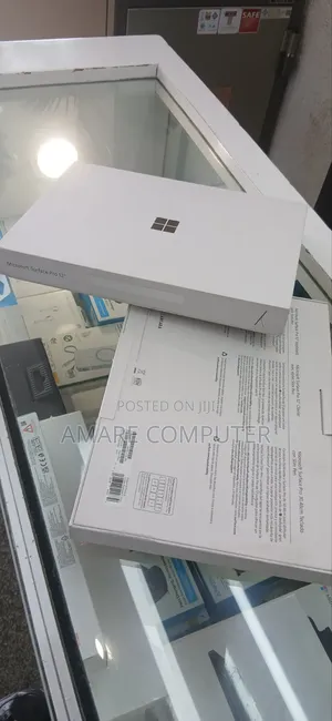 New Laptop Microsoft Surface Pro Copilot+ PC 12 16GB SSD 512GB