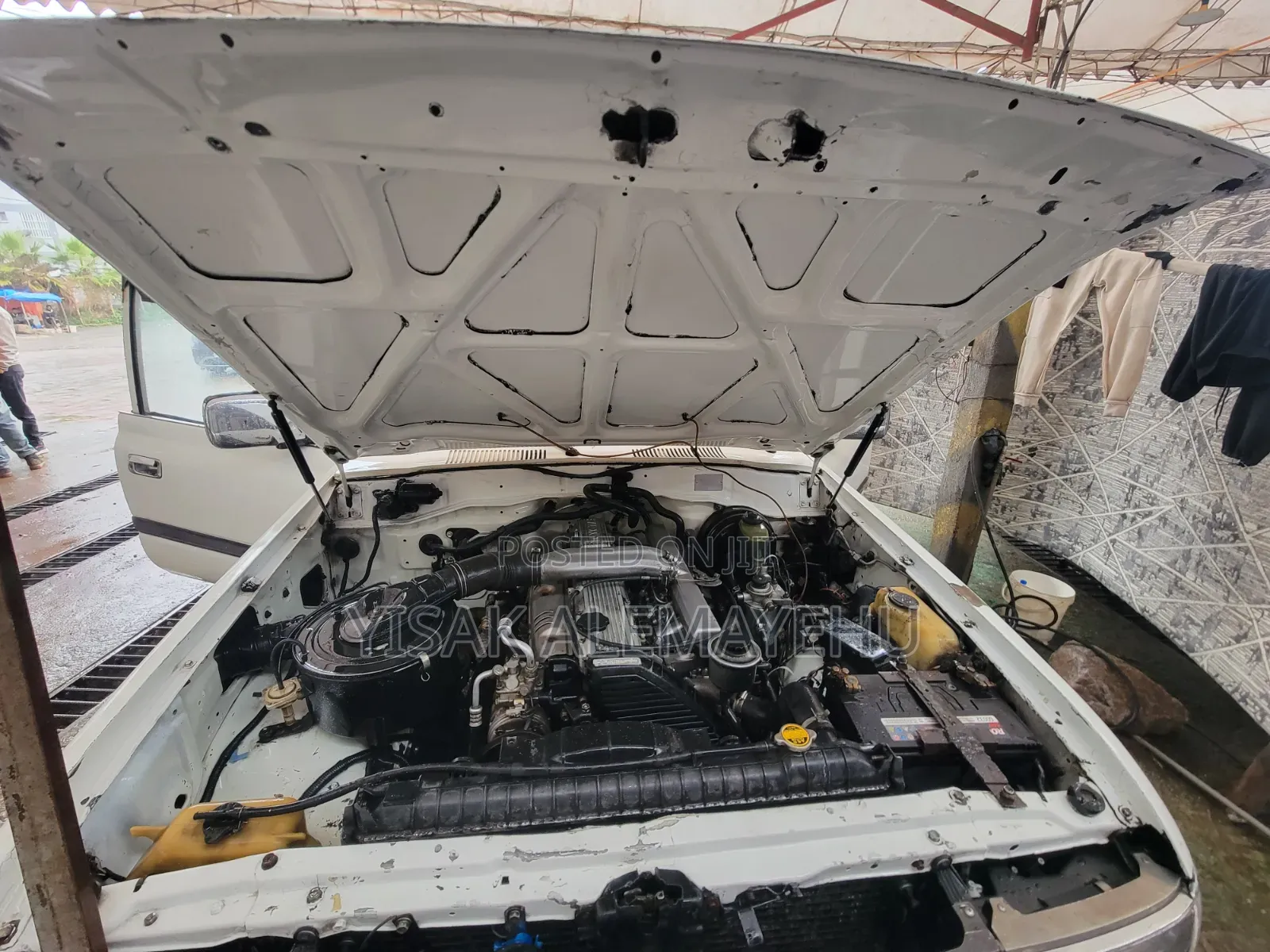 Toyota Land Cruiser 1996 White