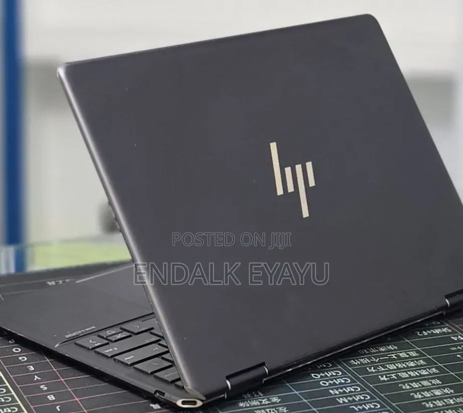 New Laptop HP Spectre X360 16GB Intel Core i7 SSD 1T
