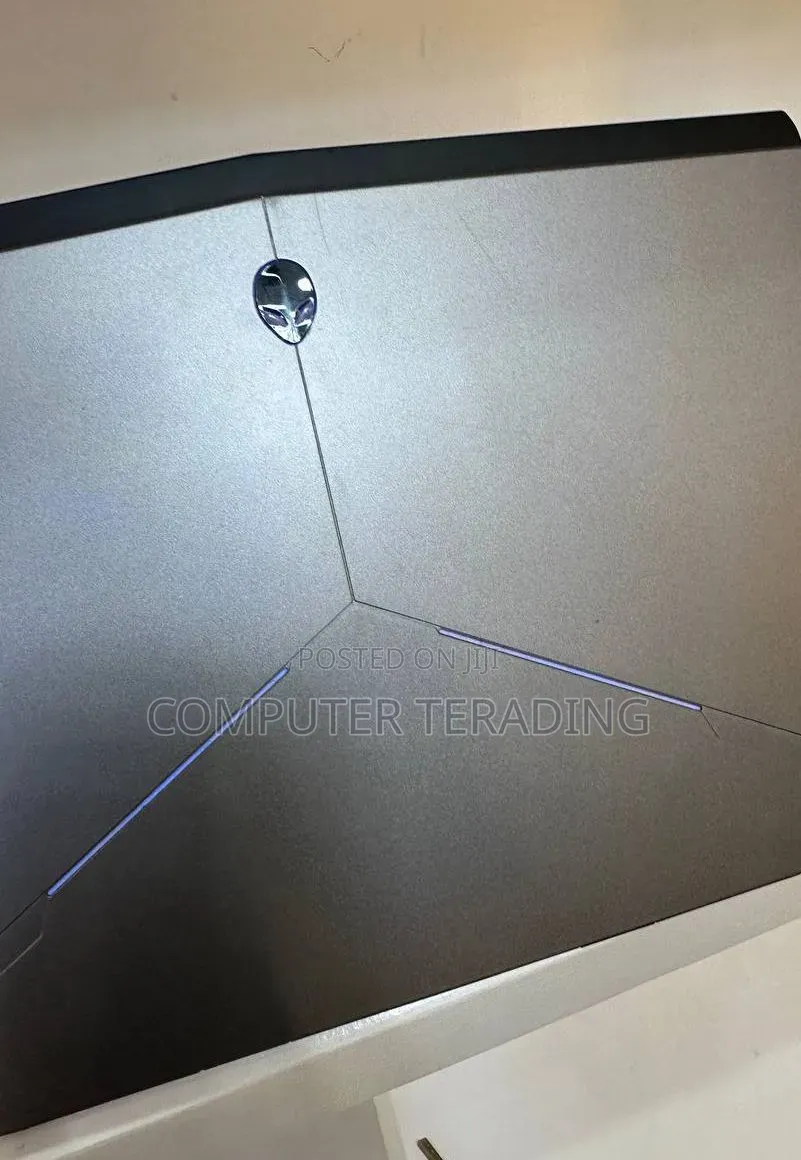 New Laptop Dell Latitude 11 5179 16GB Intel Core i7 HDD 500GB