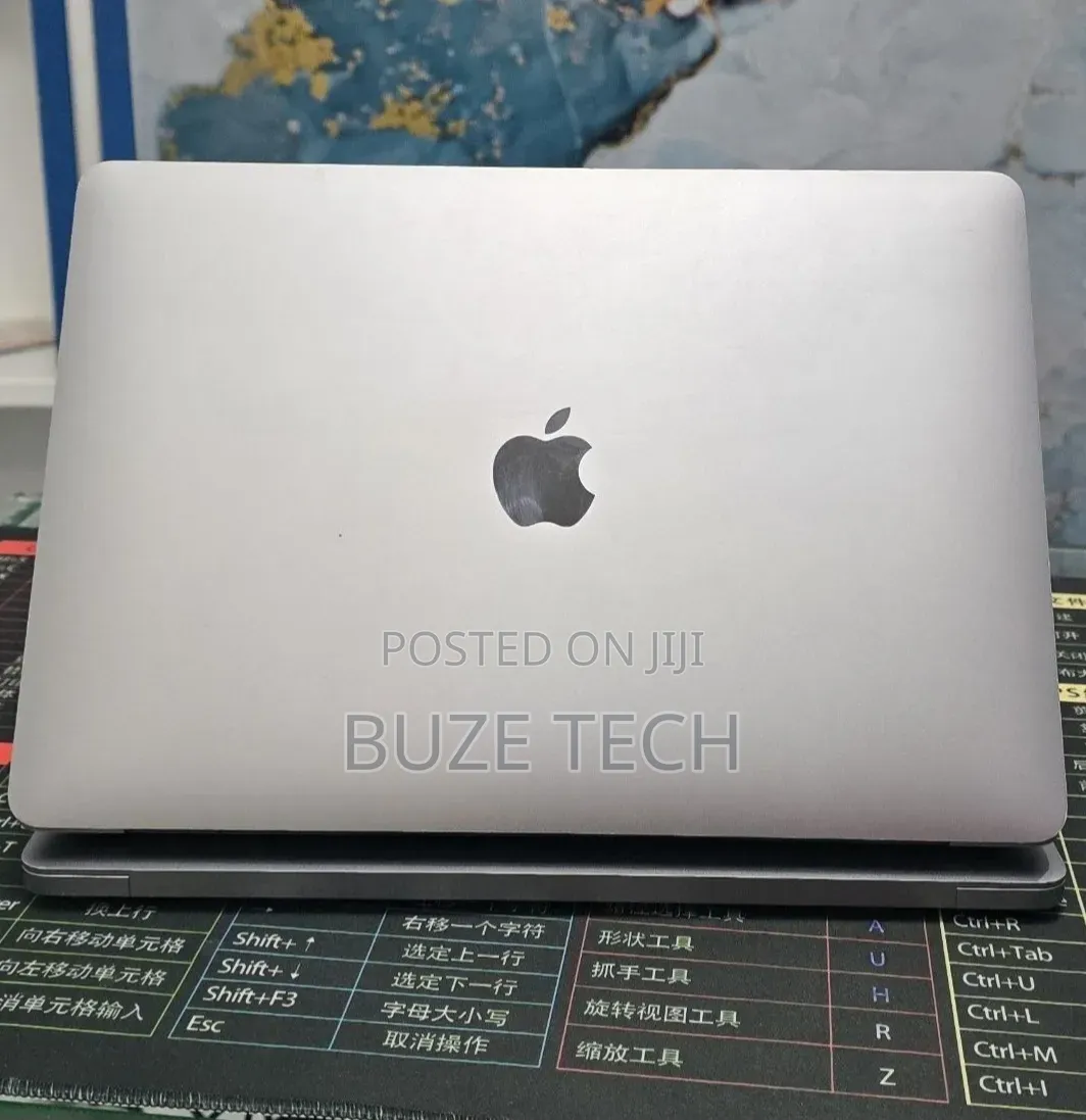 New Laptop Apple MacBook Air 2020 M1 8GB Apple M1 SSD 256GB